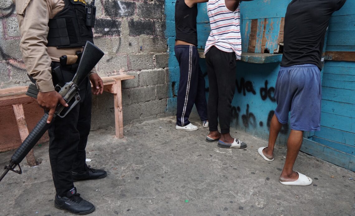 DNCD y Ministerio Público Incautan Más de 10 Kilogramos de Drogas en Operativos en el Distrito Nacional
