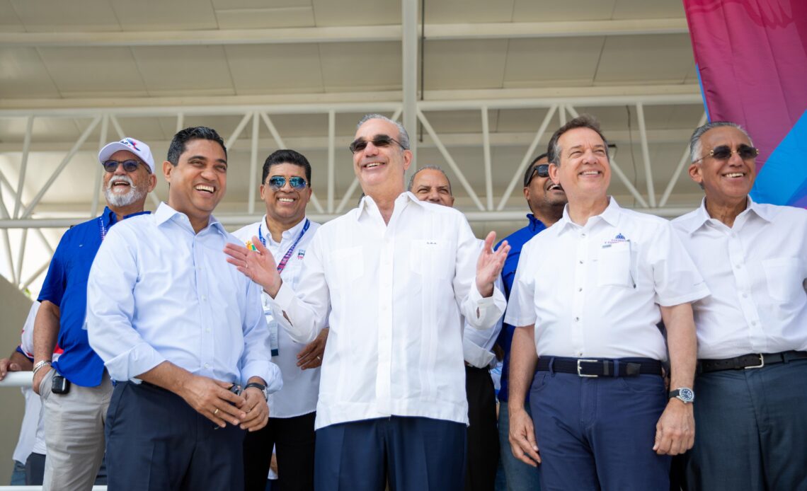 Presidente Abinader Revisa Obras Deportivas y Declara a República Dominicana Lista para Juegos Centroamericanos 2026