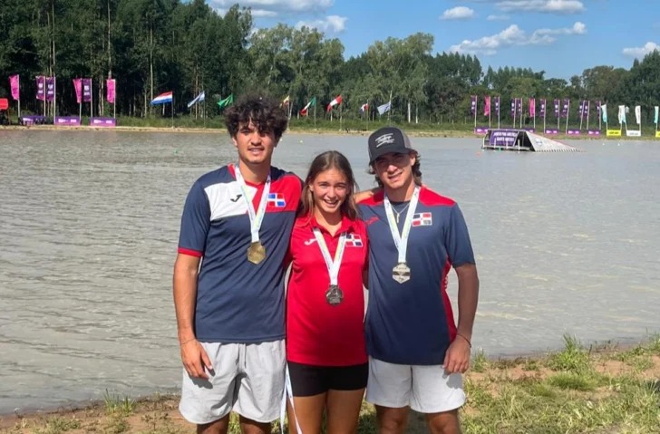 La familia Pigozzi destaca en esquí acuático, aportando cuatro medallas a República Dominicana en Santo Domingo 2026
