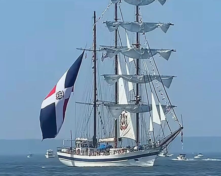 Cadetes navales dominicanos participan en conmemoración de la independencia de EE. UU.