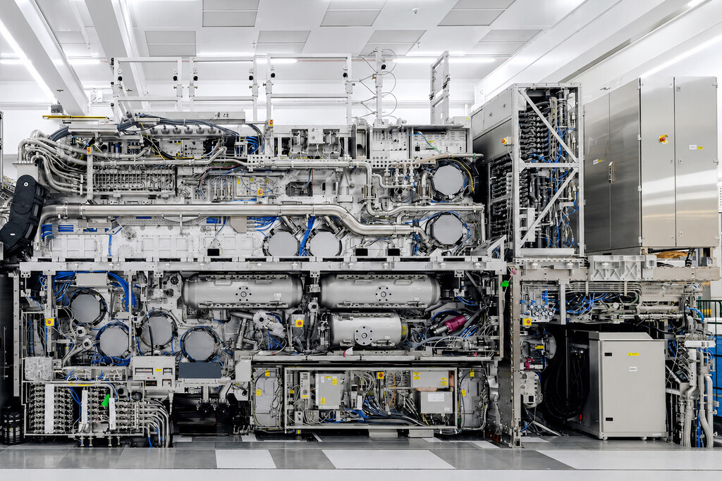 China Desarrolla Alternativa a la Litografía UVE de ASML para Fabricación de Chips