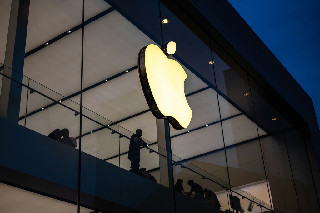 Apple se desmarca de la megainversión de Big Tech en centros de datos para IA