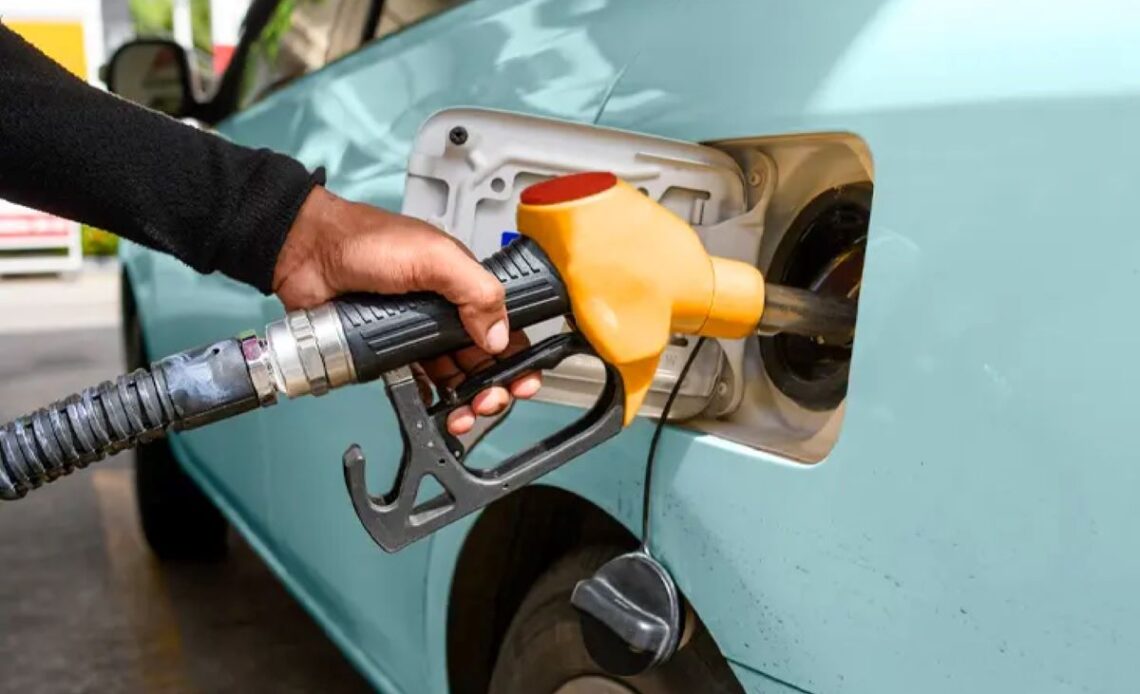 Gobierno Dominicano Anuncia Reducción en Precios de Combustibles Mediante Subsidio