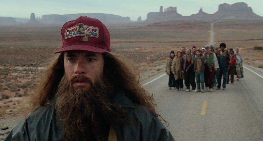 La Inversión Estratégica de Tom Hanks en ''Forrest Gump'': De la Renuncia Salarial a Ganancias Millonarias