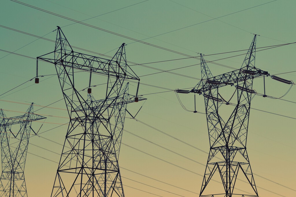 Red Eléctrica Activa el Servicio de Respuesta Activa de la Demanda por Tercera Vez en el Año Ante Baja Generación Eólica