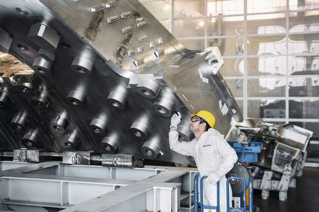 Ordenadores Cuánticos Identifican Materiales Clave para la Producción de Combustible en Fusión Nuclear