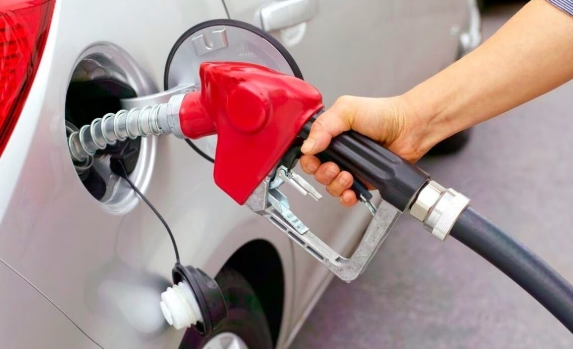 Gobierno Congela Precios de Combustibles Principales con Subsidio de RD?,149 Millones