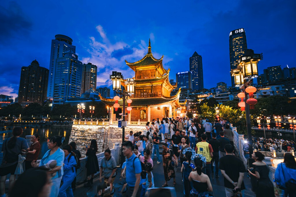 El ''Hukou'' en China: El Sistema de Registro Residencial que Define Vidas y Genera Desafíos