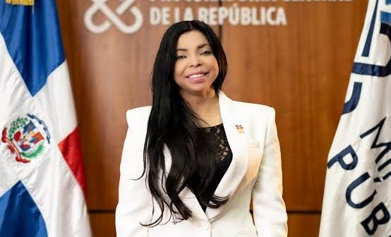 Yeni Berenice Reynoso Sostiene que el Retraso del Nuevo Código Penal Beneficia a la Criminalidad