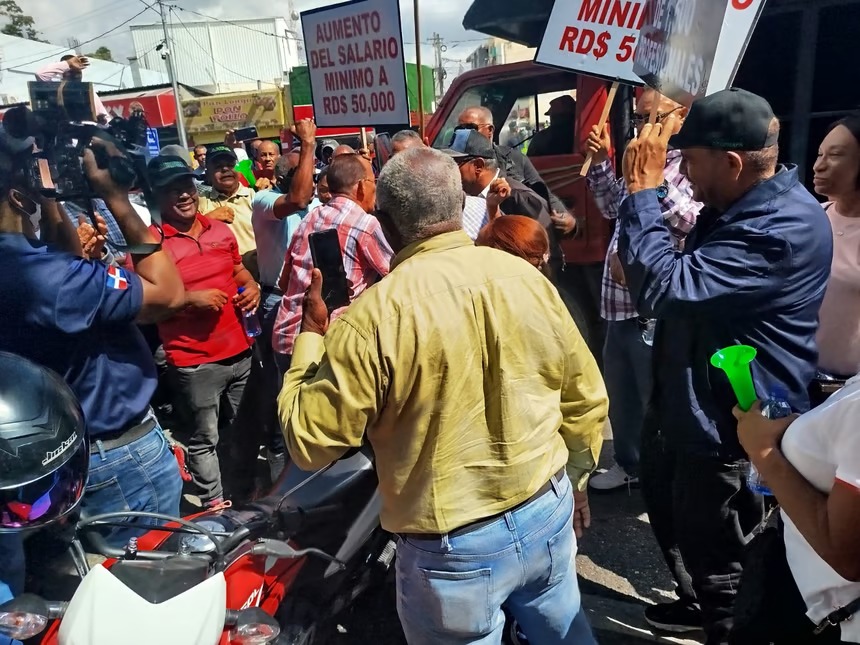 ANPA Protesta en el Palacio Nacional por Maltrato Laboral a Profesionales del Sector Agropecuario
