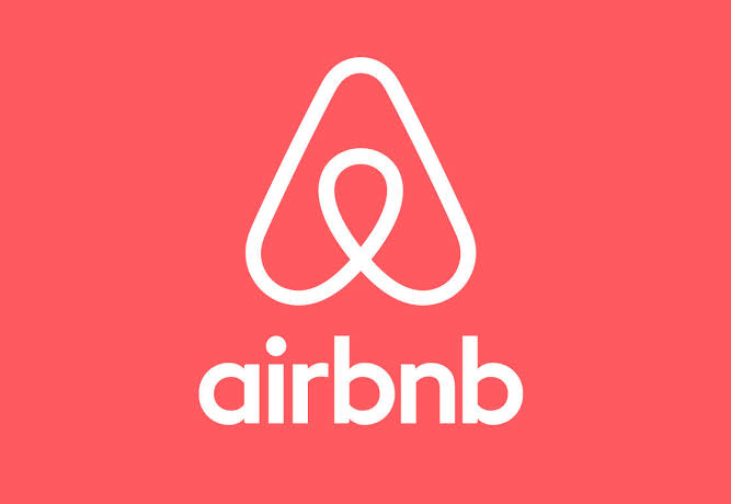 Airbnb respalda la regulación de alquileres vacacionales, pidiendo un marco sin cargas excesivas