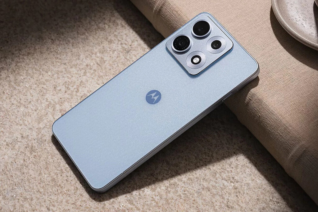 Motorola Lanza el Edge 70 Max: Un Smartphone con Impresionante Batería y Pantalla de Alta Calidad