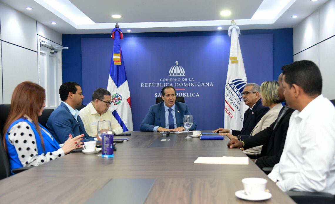 Salud Pública Avanza en Cobertura y Acceso a Tratamiento para Niños con Atrofia Muscular Espinal