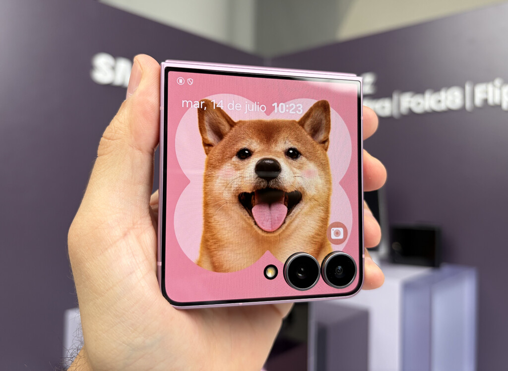 Samsung Galaxy Z Flip8: Innovación en Compactibilidad y Experiencia Plegable