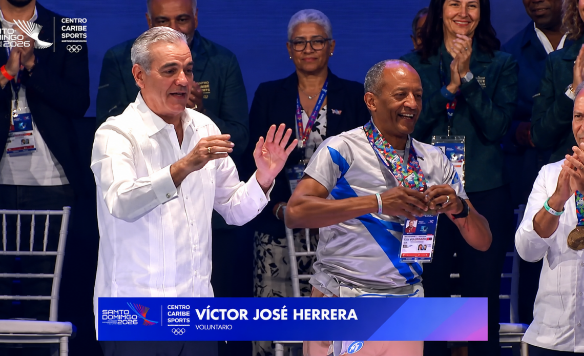Presidente Abinader Otorga Medalla Centenaria del Mérito a Víctor José Herrera en Cierre de Santo Domingo 2026