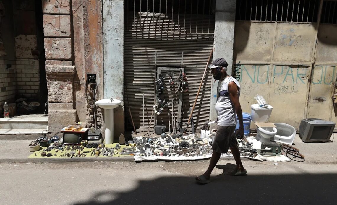 Las múltiples crisis que preocupan a los ciudadanos cubanos: "La situación es bastante crítica"