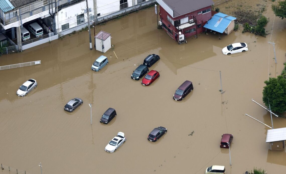 Lluvias torrenciales causan ocho muertes en Japón, elevando a 50 las víctimas en Asia