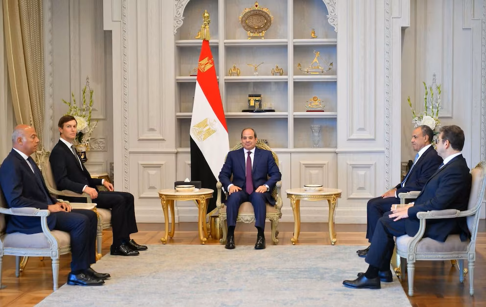 Kushner se reúne con Al Sisi para impulsar el plan de paz de EE. UU. en Gaza