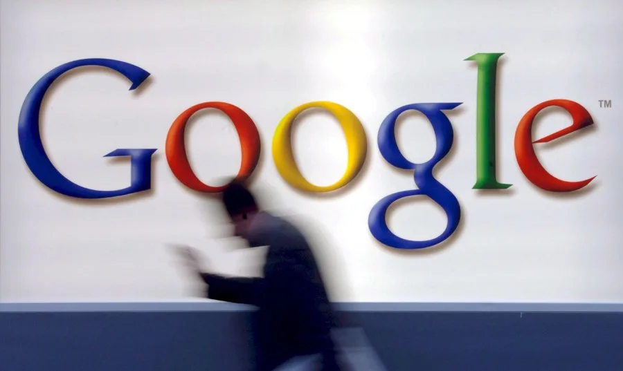 Editoriales francesas demandan a Google por el uso de IA en resúmenes de noticias