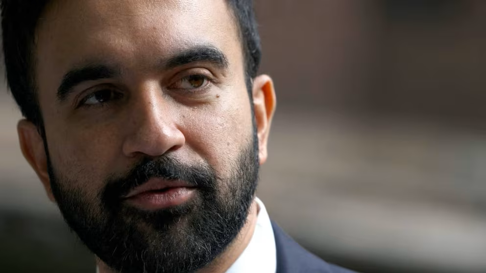 Juez de Nueva York Suspende Temporalmente Impuesto a Propiedades de Lujo por Errores en su Aplicación