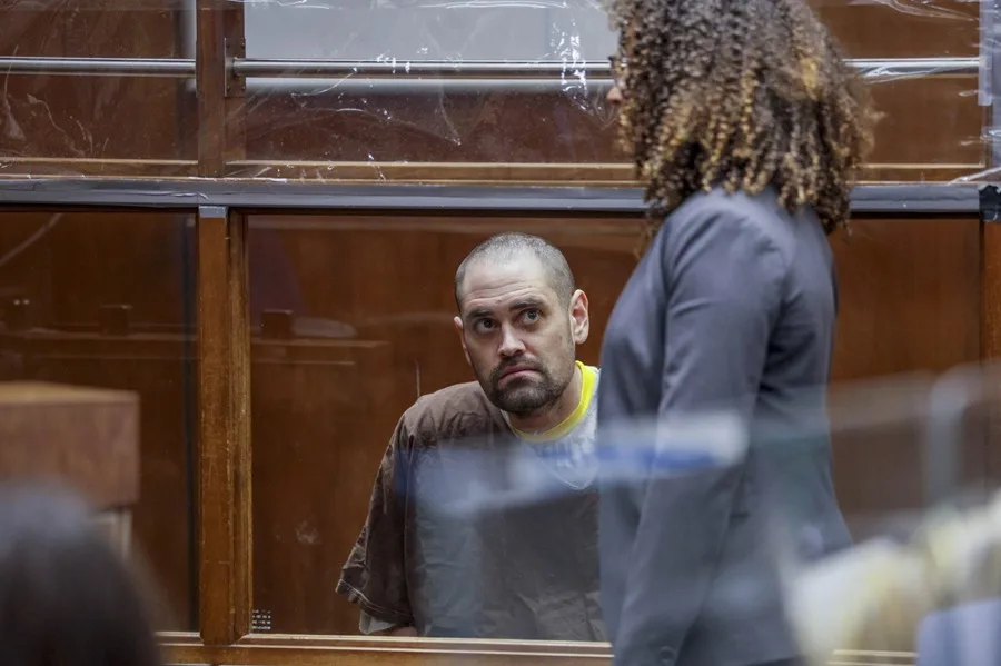 Nick Reiner Enfrenta Nueva Acusación por Acecho Antes del Asesinato de Sus Padres, Rob y Michele Reiner