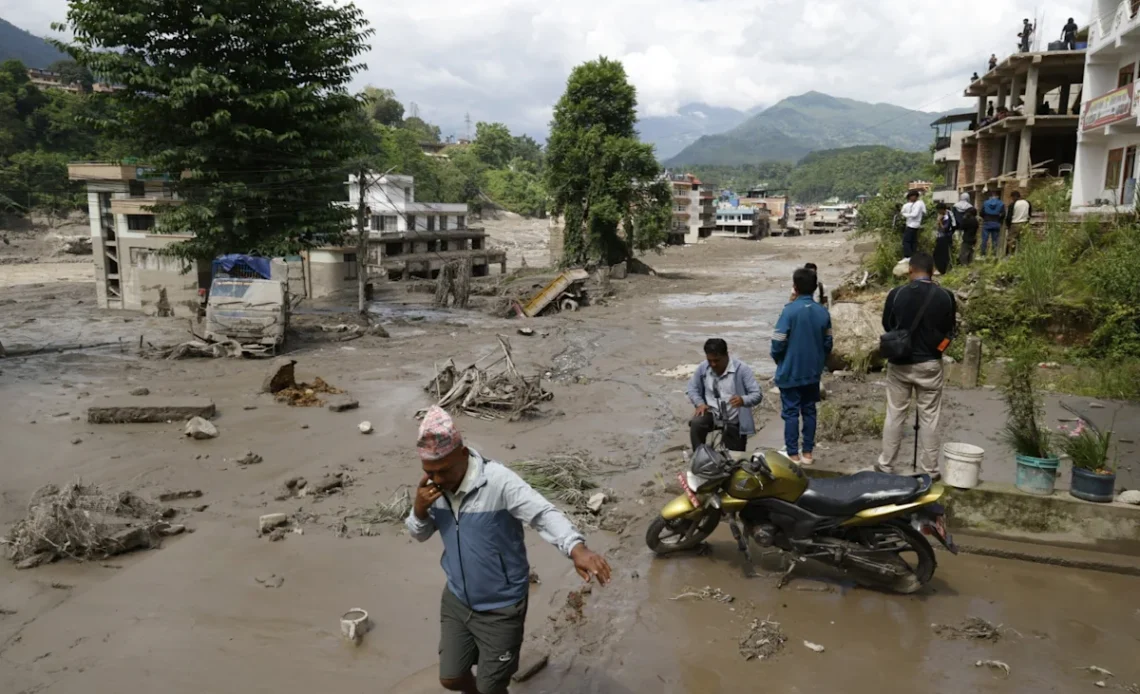 Nepal: Desbordamiento de río deja 160 fallecidos y más de 700 desaparecidos
