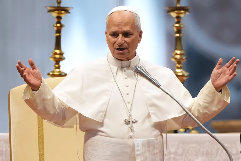 El Papa León XIV Anuncia Gira por Uruguay, Argentina y Perú en Noviembre
