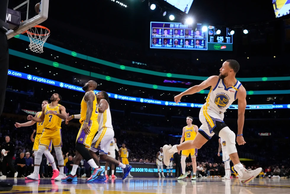 Los Lakers Cambian de Propietarios en una Venta Histórica de US?,500 Millones para la NBA