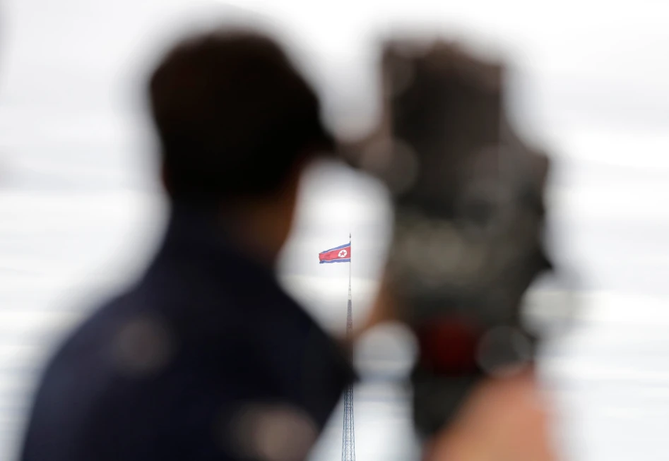 Corea del Norte lanza misil balístico hacia el mar, según autoridades surcoreanas
