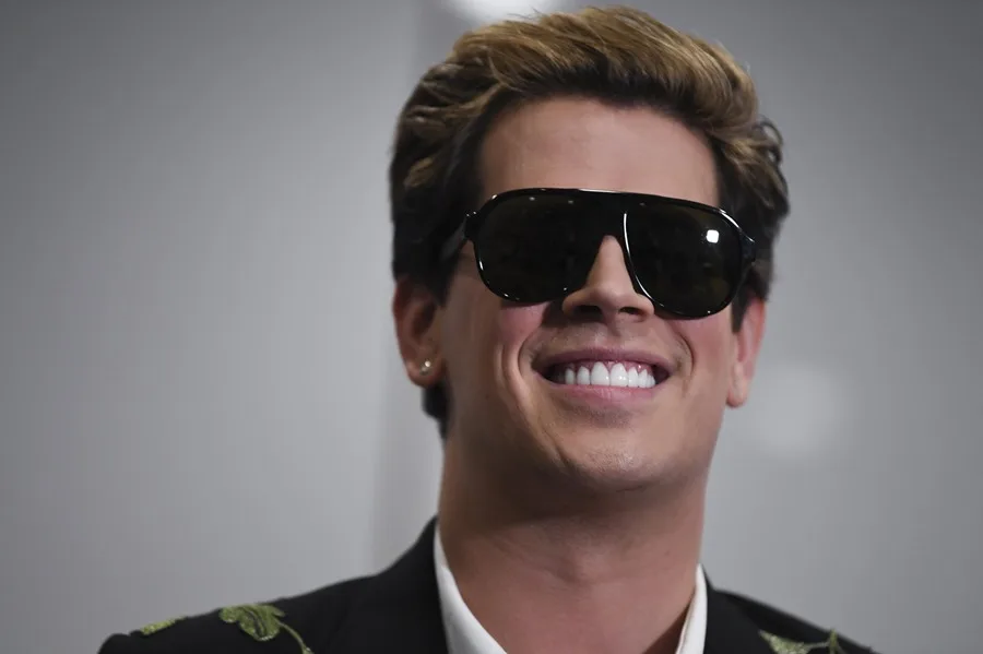 Milo Yiannopoulos, figura de la ultraderecha, deportado al Reino Unido tras detención por ICE
