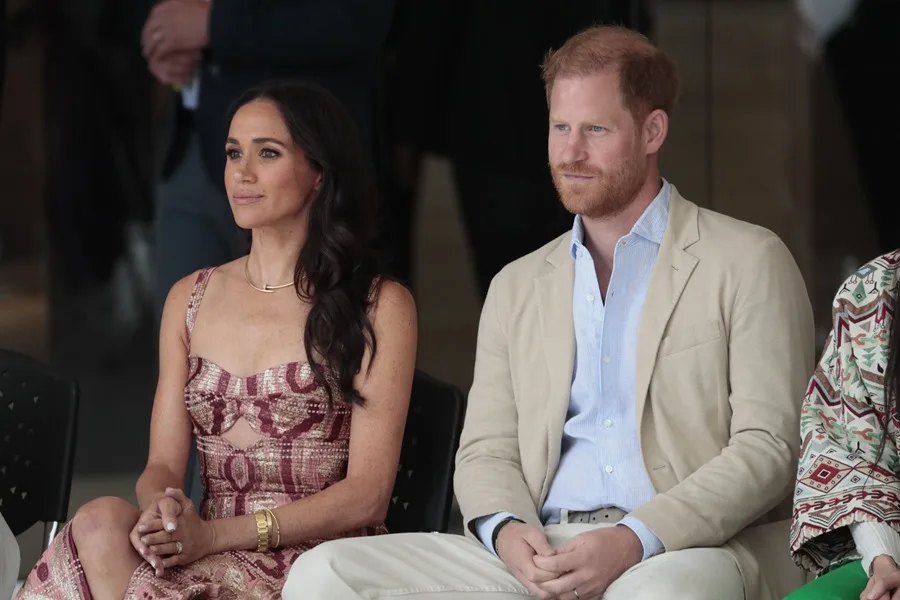 El Príncipe Enrique y Meghan Markle Tienen Previsto Regresar al Reino Unido Próximamente