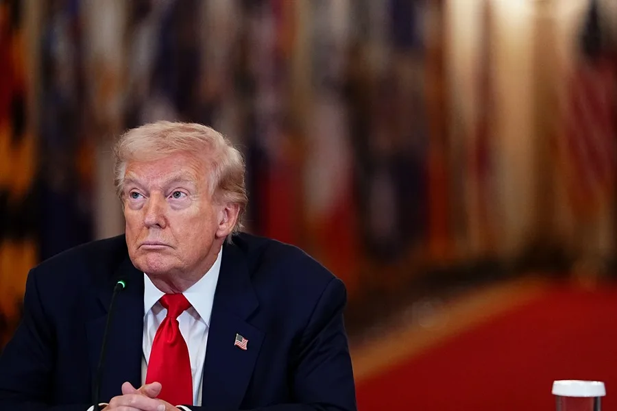 Detienen a Individuo Armado en Club de Golf de Donald Trump en Los Ángeles