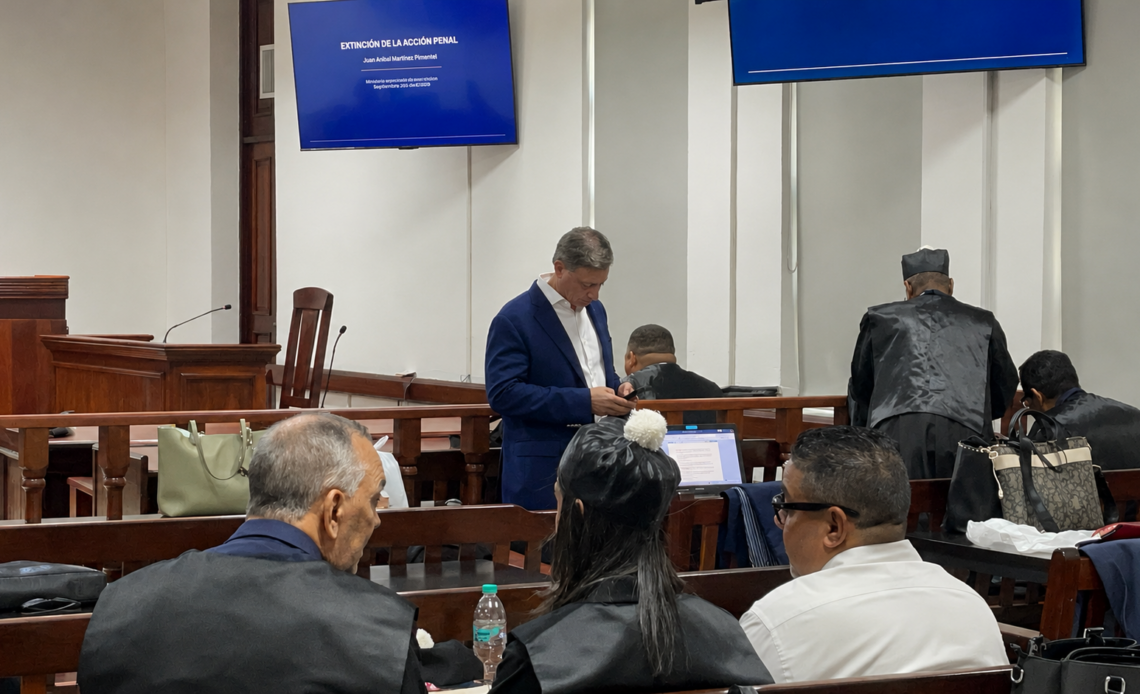 Nuevos Acusados en Caso Medusa Buscan Extinguir Acción Penal en Juicio Contra Exprocurador Jean Alain Rodríguez
