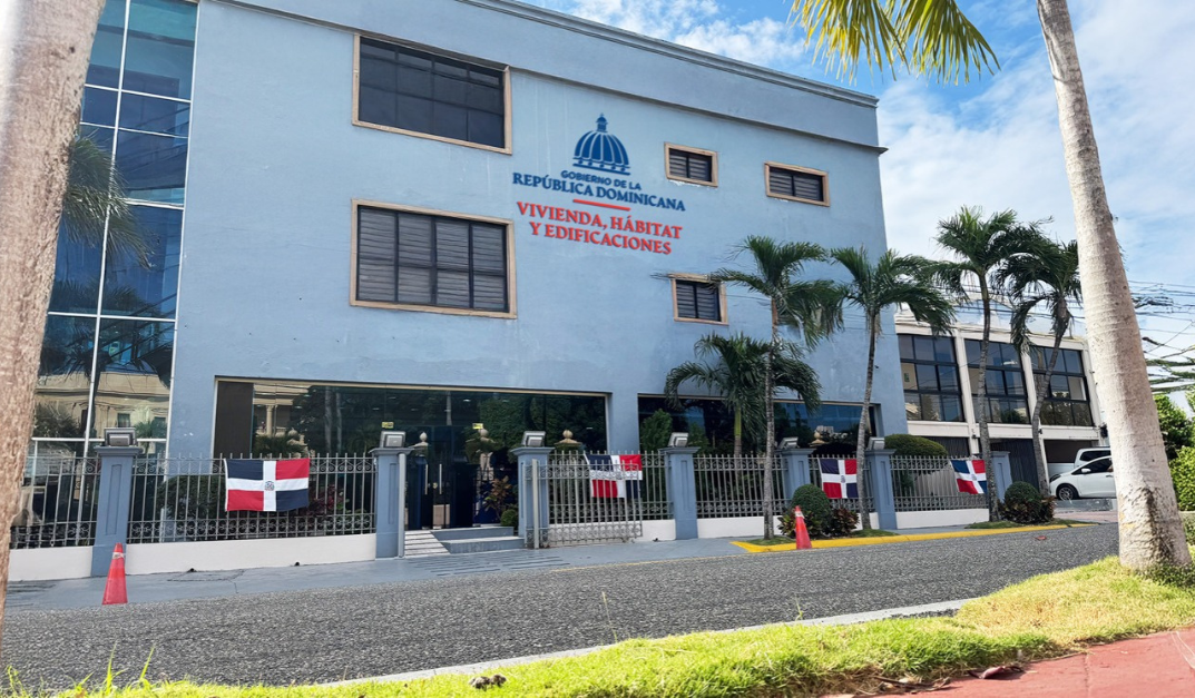 MIVHED Lanza Plan de Agilización de Permisos y Reporta Aumento Significativo en Licencias de Construcción