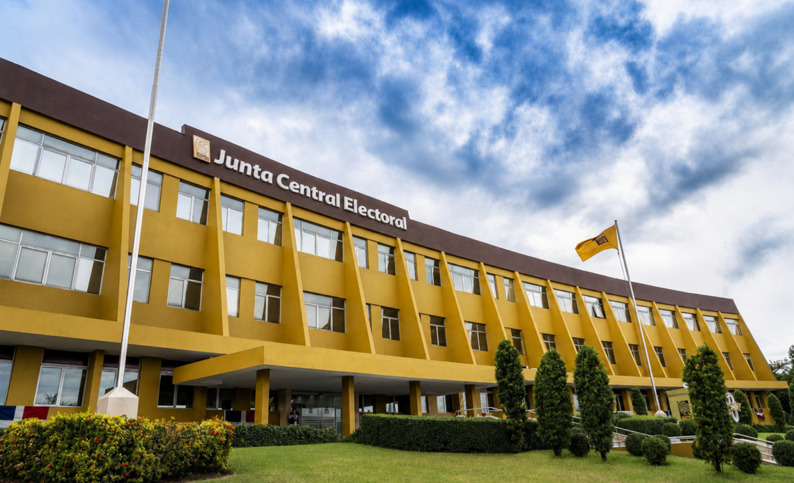 Requisitos de la JCE Podrían Restringir Reconocimiento de Nuevas Entidades Políticas