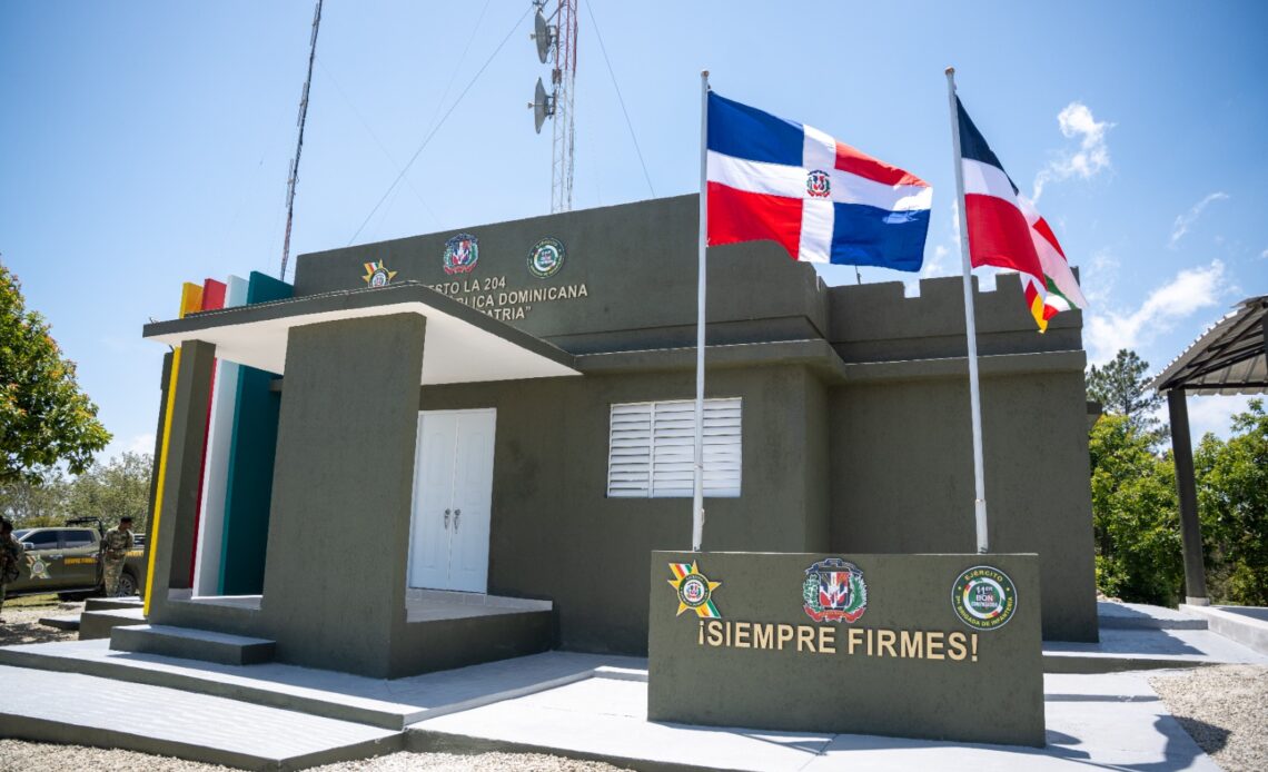 Ejército de República Dominicana Revitaliza Puesto Militar Pirámide 204 en Neyba