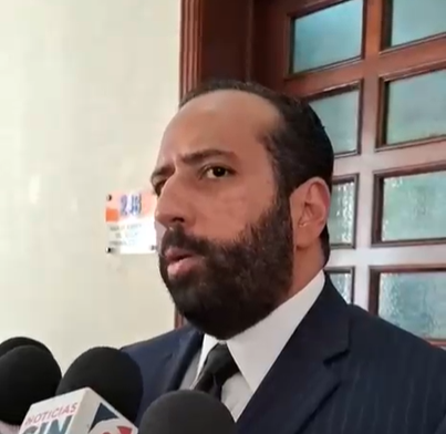 Abogado Enrique Vallejo Sostiene Inexistencia de Base Legal para Negar Extinción de Acción Penal