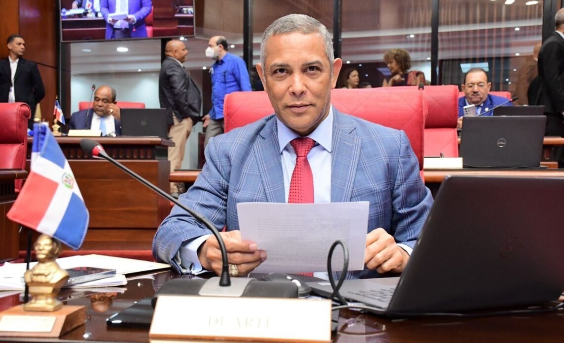 Franklin Romero: Una Década de Esfuerzo Legislativo Enfocado en Soluciones Ciudadanas
