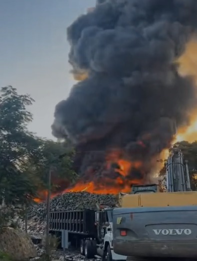 Incendio Reportado en el Vertedero de Cancino Adentro en Santo Domingo Este