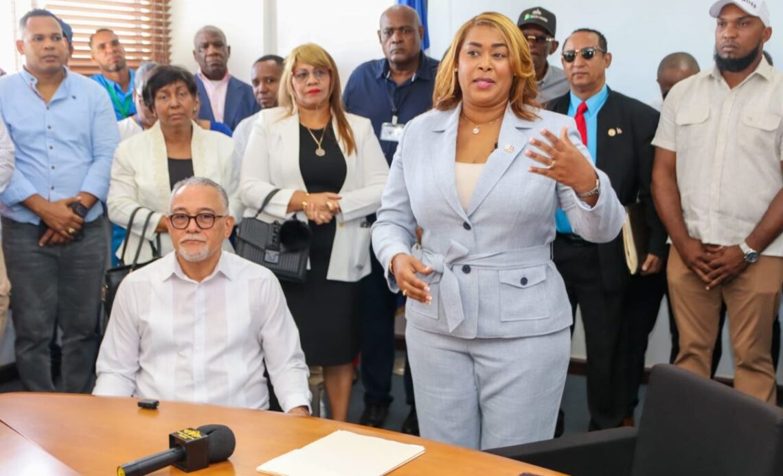Mariana Tavárez asume la dirección de MERCADOM con enfoque en precios equitativos
