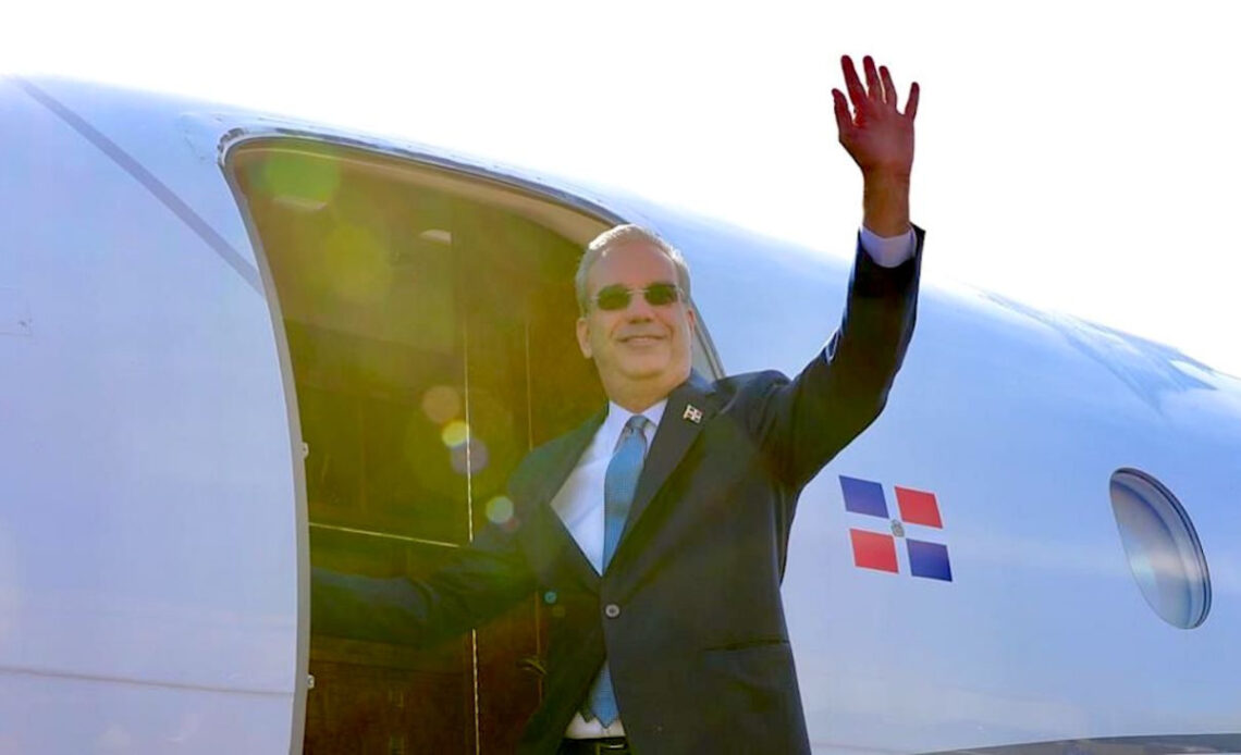Presidente Abinader Asiste a la Investidura Presidencial de Abelardo de la Espriella en Colombia