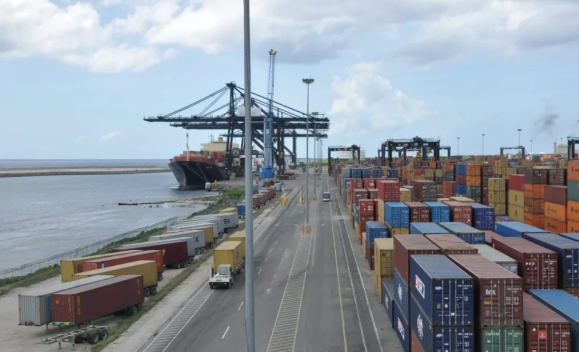 República Dominicana Enfrenta Diferencial Arancelario de 2.5% para Exportaciones a EE. UU.