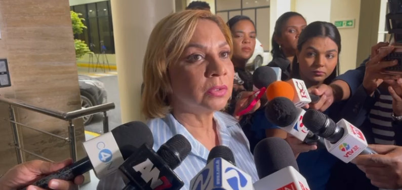 Soraya Suárez Alerta Sobre Elementos Desestabilizadores en Partidos Políticos