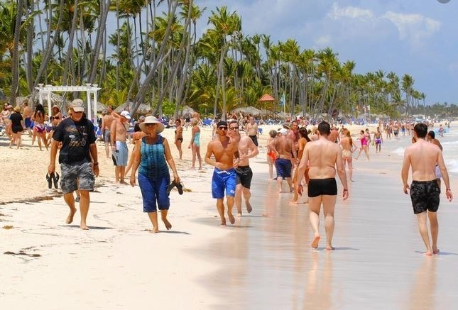 República Dominicana Registra Aumento del 7% en Llegada de Visitantes Hasta Julio