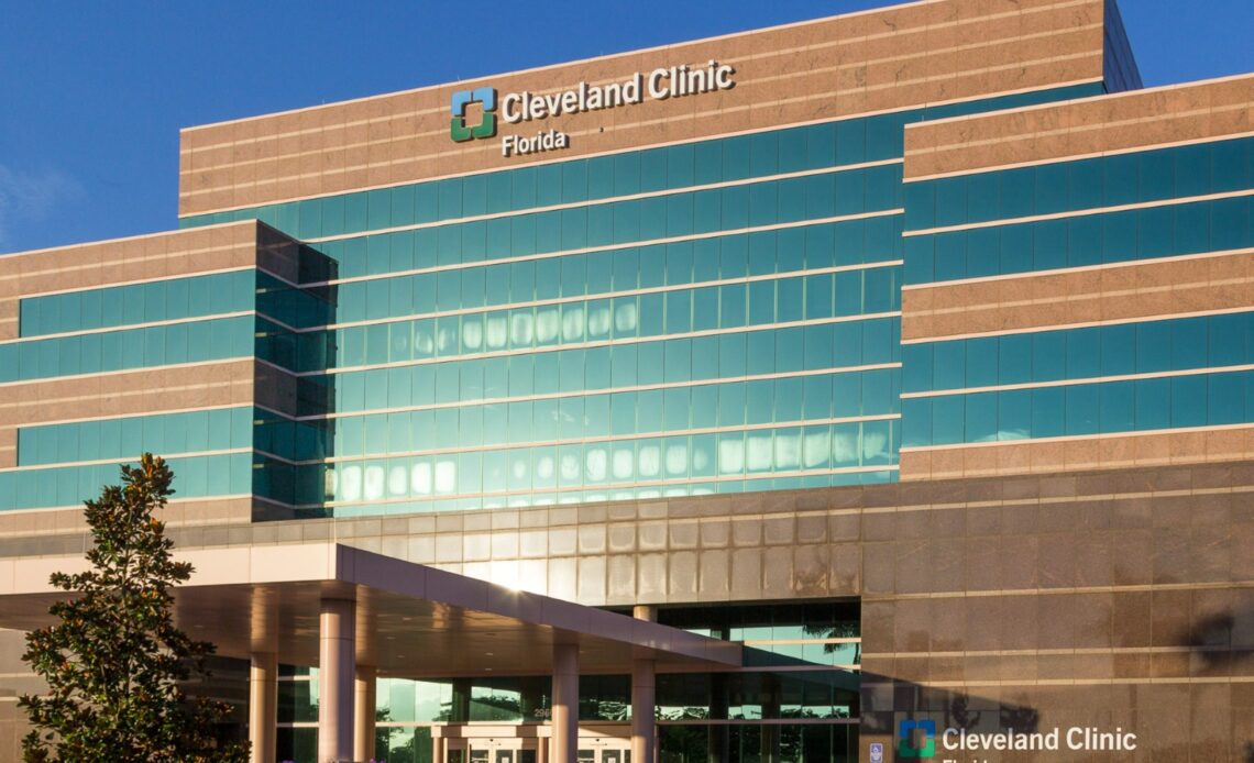 Cleveland Clinic Distinguida Entre los Mejores Hospitales Nacionales por U.S. News & World Report para 2026-2027
