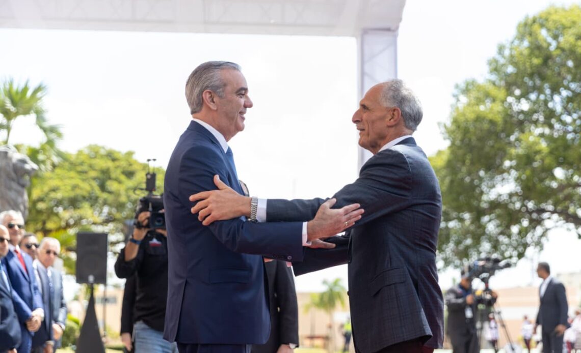 Encuentro Presidencial: Abinader Recibe a Nasry Asfura de Honduras en el Palacio Nacional