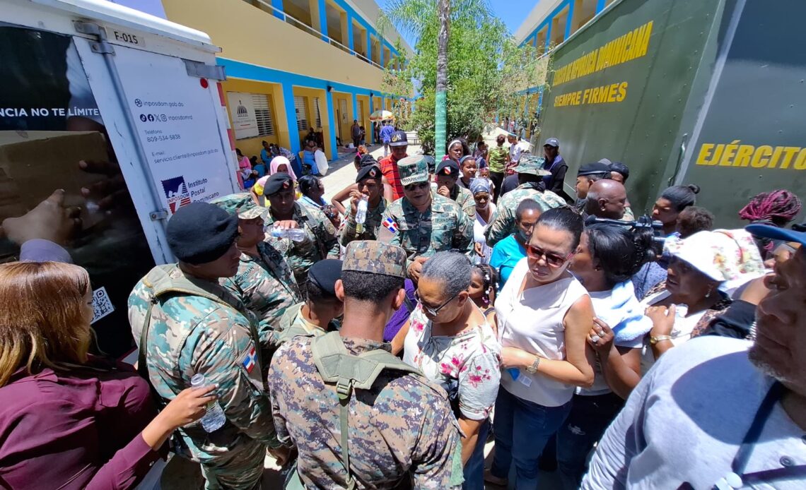 Jornada de Apoyo Social Beneficia a Residentes de San Juan de la Maguana