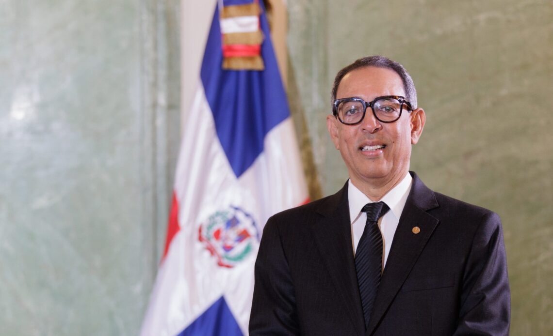 Juez Herrera Carbuccia de la Suprema Corte de Justicia Declina Evaluación para un Nuevo Período
