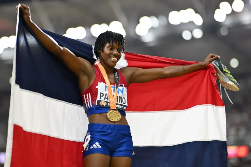 Marileidy Paulino Gana Oro en Relevo 4x400 para República Dominicana en los Juegos Santo Domingo 2026