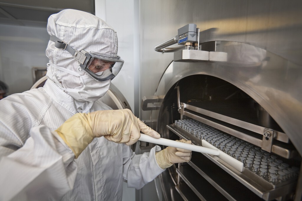 China redirige inversiones hacia la biotecnología ante la incertidumbre en el sector de la IA